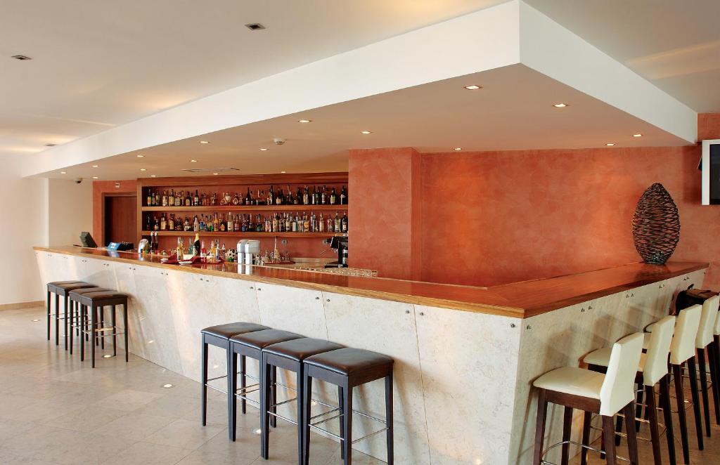 Hotel Apartamento Balaia Atlantico — Restaurant & bars in Albufeira, Faro