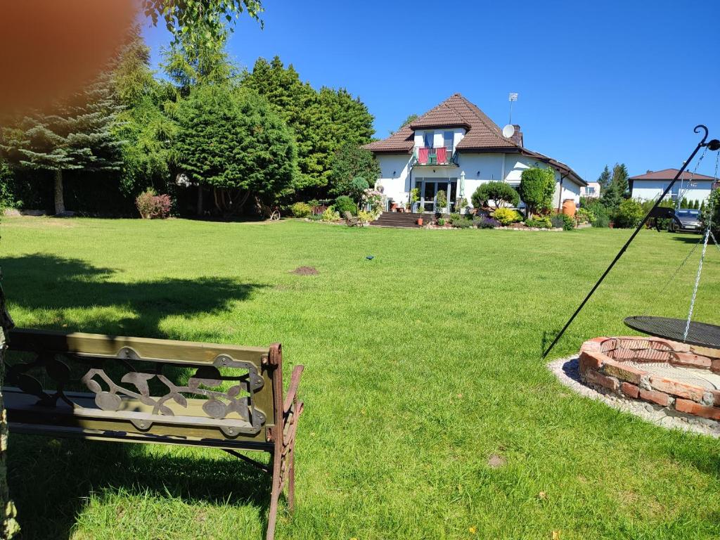 Chatka Grzybowo, Grzybowo