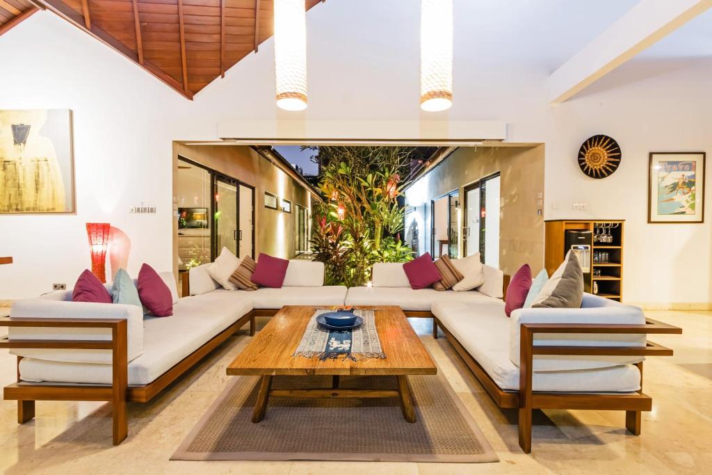 Villa Karang Berawa photo
