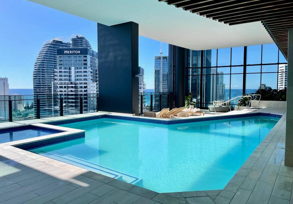 Luxury stunning riverview 1 bedroom apt 479F photo