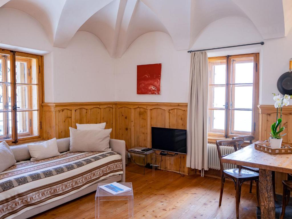 Apartment Chesa Chascharia 1 by Interhome - 2