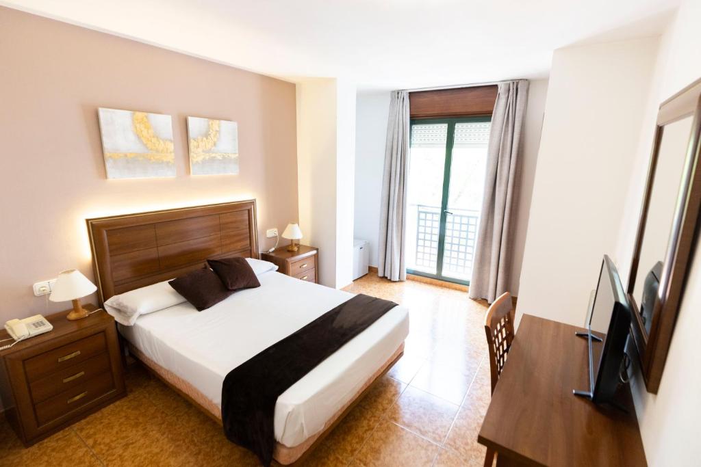 Hotel Madrid - 5
