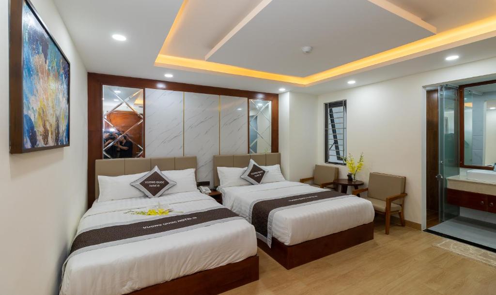 Vương Quốc 3 Hotel - 4