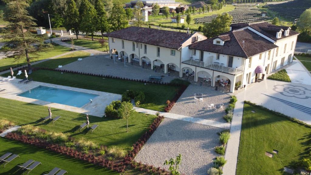 L'aja della Mirusina - Piedmont Resort Monferrato Langhe — Hotel in Canelli