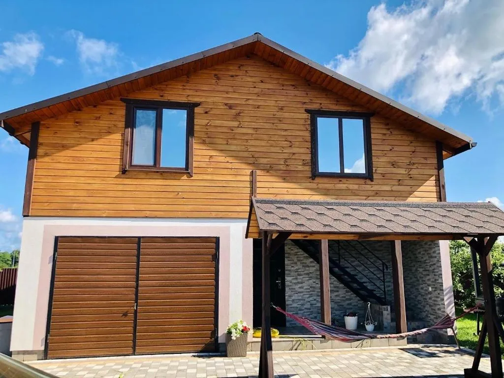Мигдаль Маєток, Hotel in Switjas