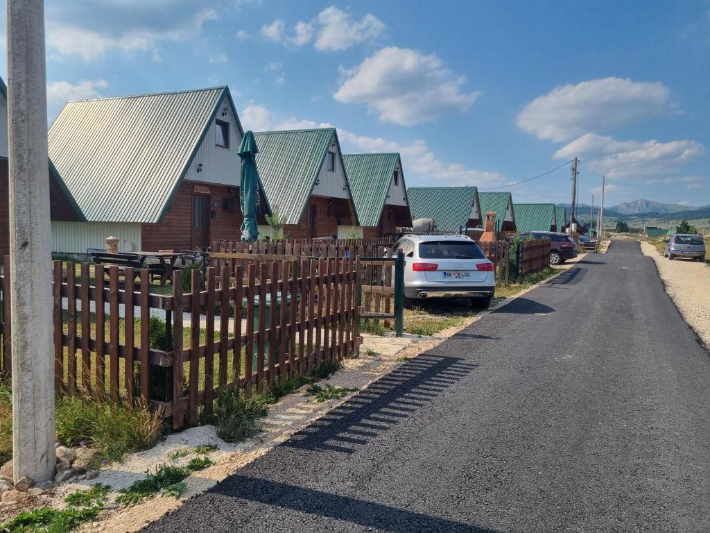 Family home Miković - 2