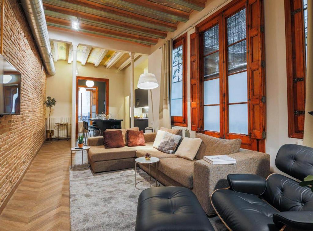 Avinyo 2 Gotic · Spacious Loft in Gothic Quarter! - 2