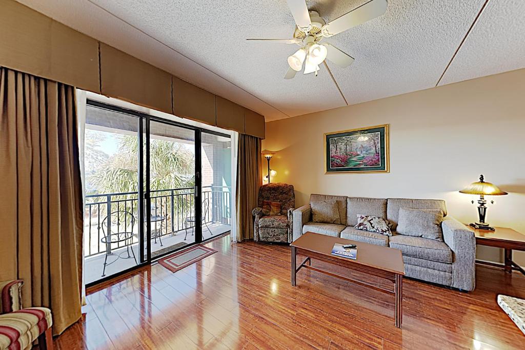 River View Suite 203, Wilmington