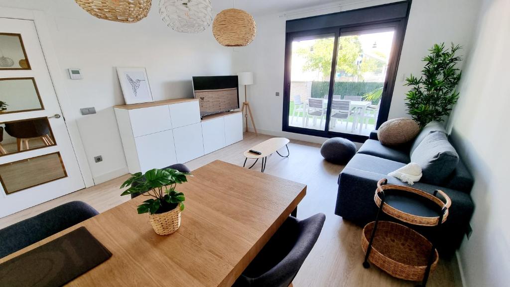 Apartamento diseño con jardín privado a 100 metros del mar - 3