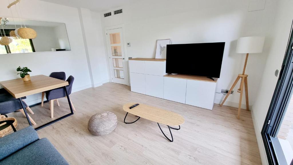 Apartamento diseño con jardín privado a 100 metros del mar - 4