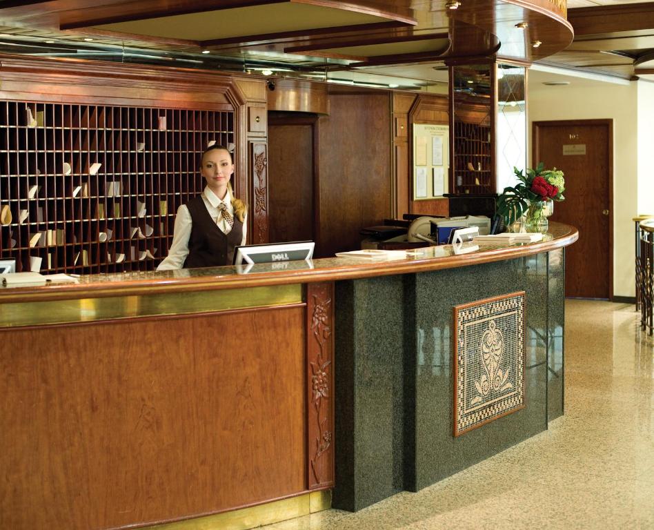 Premier Hotel Rus photo