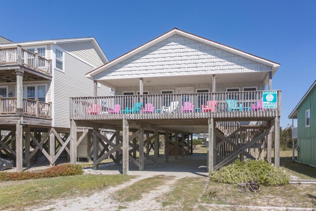 No Worries by Oak Island Accommodations, Oak Island