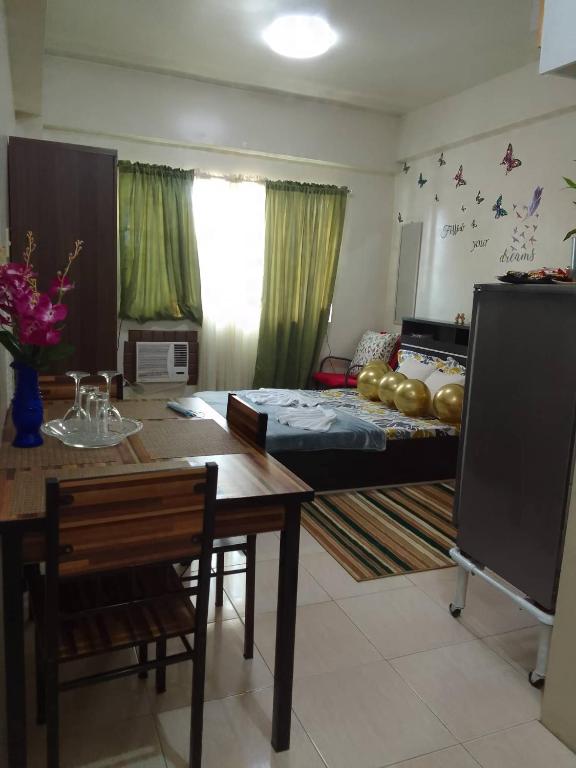 Guest House in Cainta Rizal — Hotel in Cainta