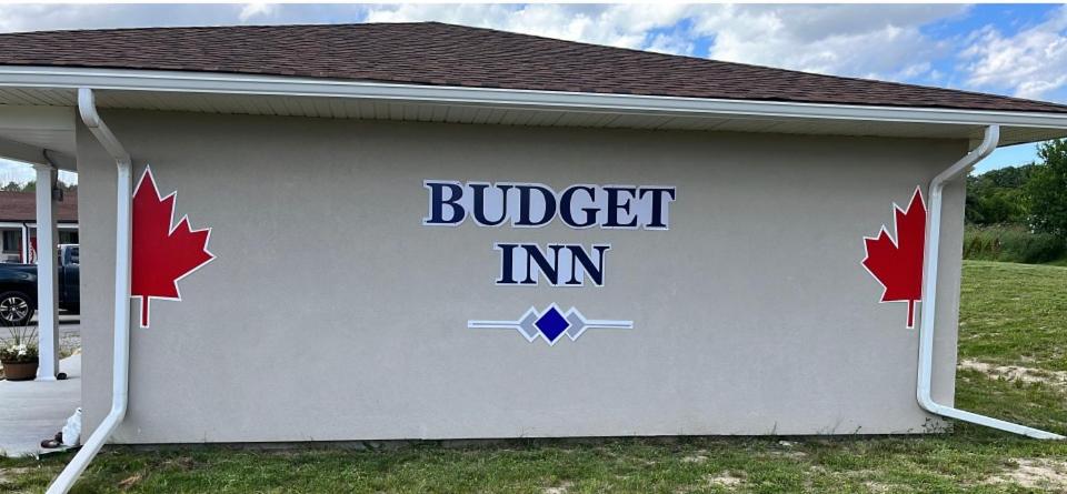 Budget Inn photo