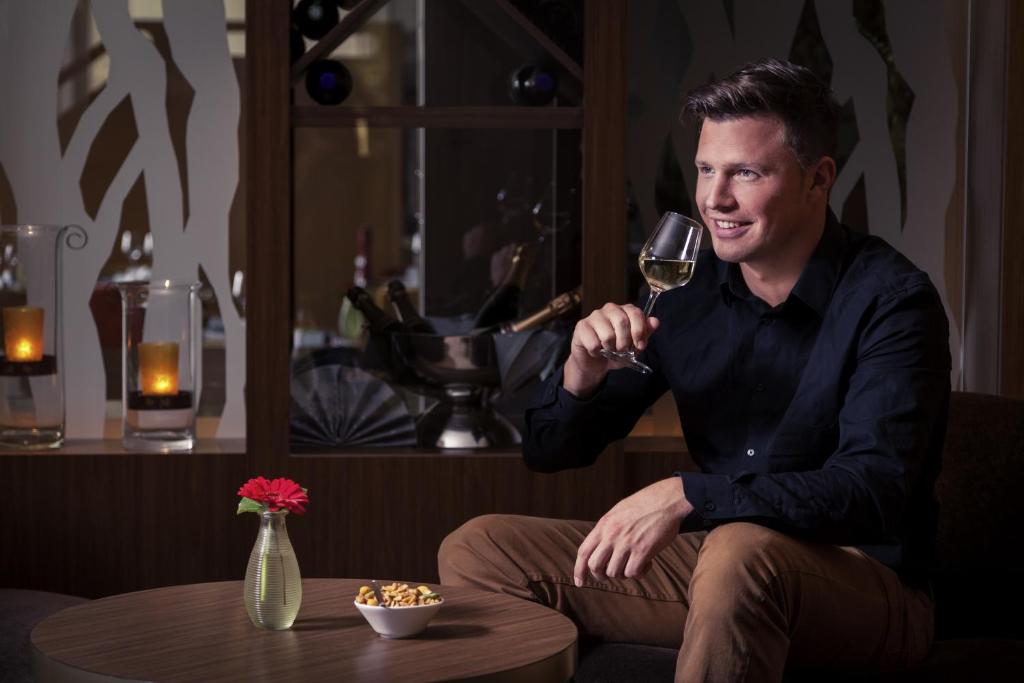 Mercure Hotel Groningen Martiniplaza Photo 33