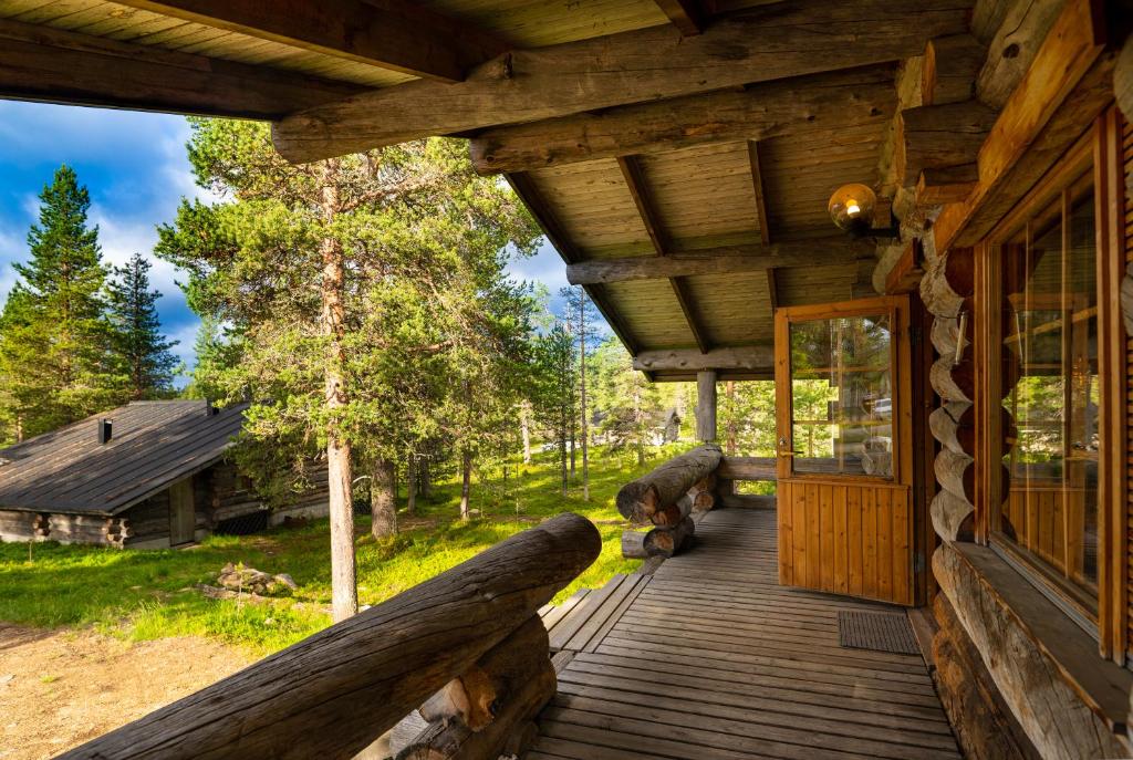 Arctic Log Cabins photo