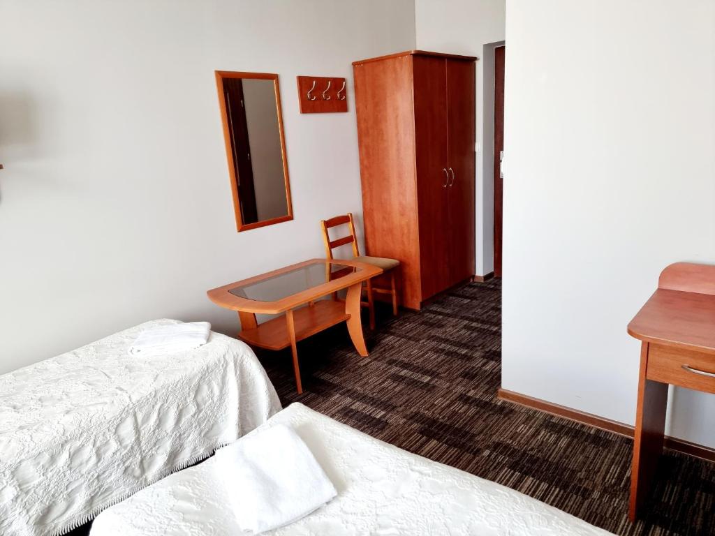 Noclegi Stadion Bed & Breakfast — Hotel rooms in Warsaw, Masovian