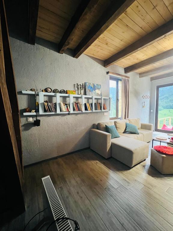 Mitarbi Silence - cozy holiday cottages in mountains, Bordžomi