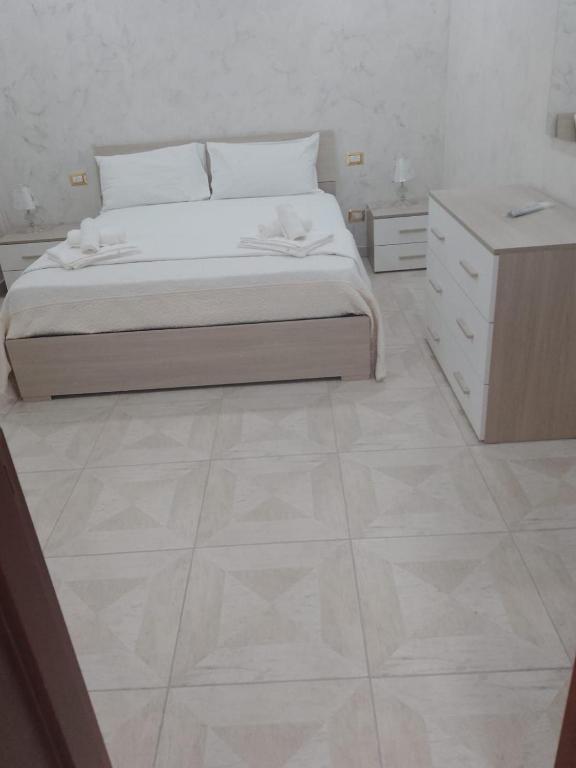 Crystal House - 5