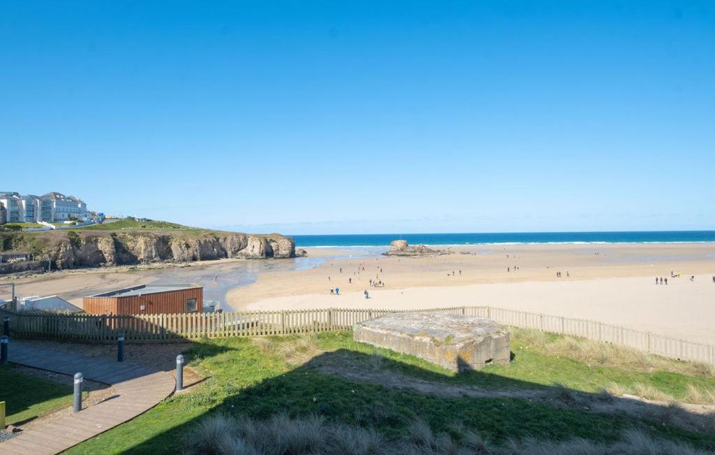 Luxury Beach Apartment, Perranporth photo 8
