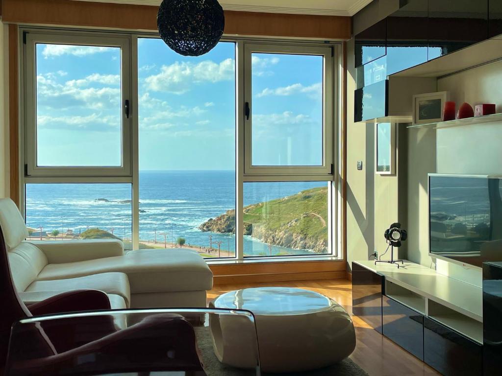 Parking, vistas al mar y tres habitaciones - 5