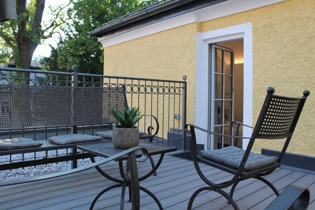 Mozart's Garden Villa photo