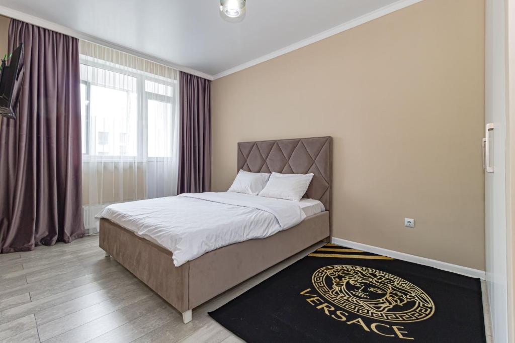 Korkem 4-910 Триумфальная Арка, Astana