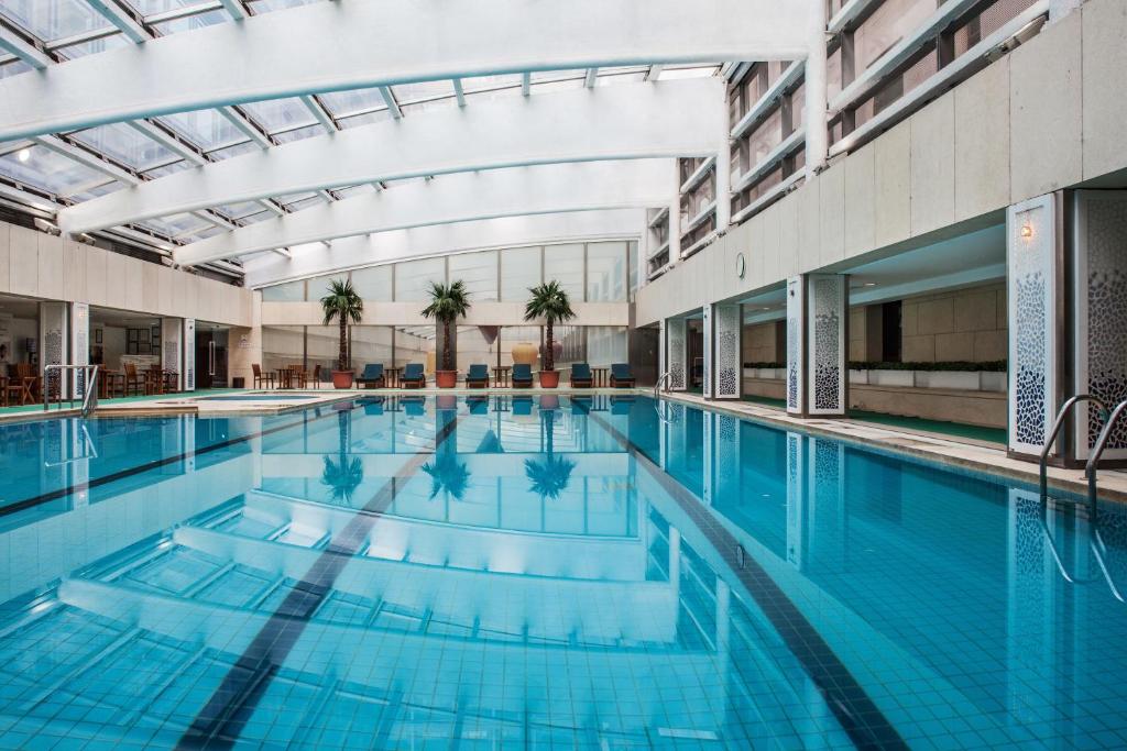 Swimming pool, Beijing Hotel in Beijing
