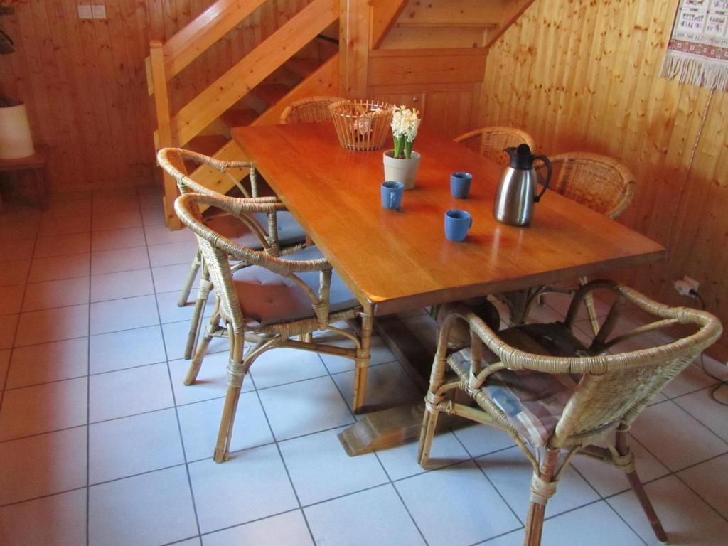 Spacious comfortable chalet close to the ski lifts for 8 persons - 4