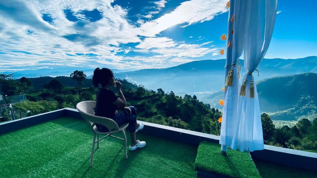 SaffronStays Glasshouse Celeste, Ranikhet - luxurious glass villa with breathtaking views photo