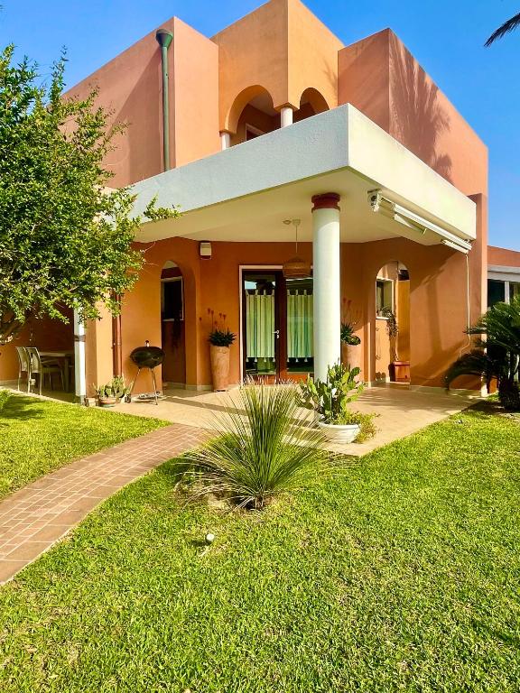 VillApulia, Brindisi