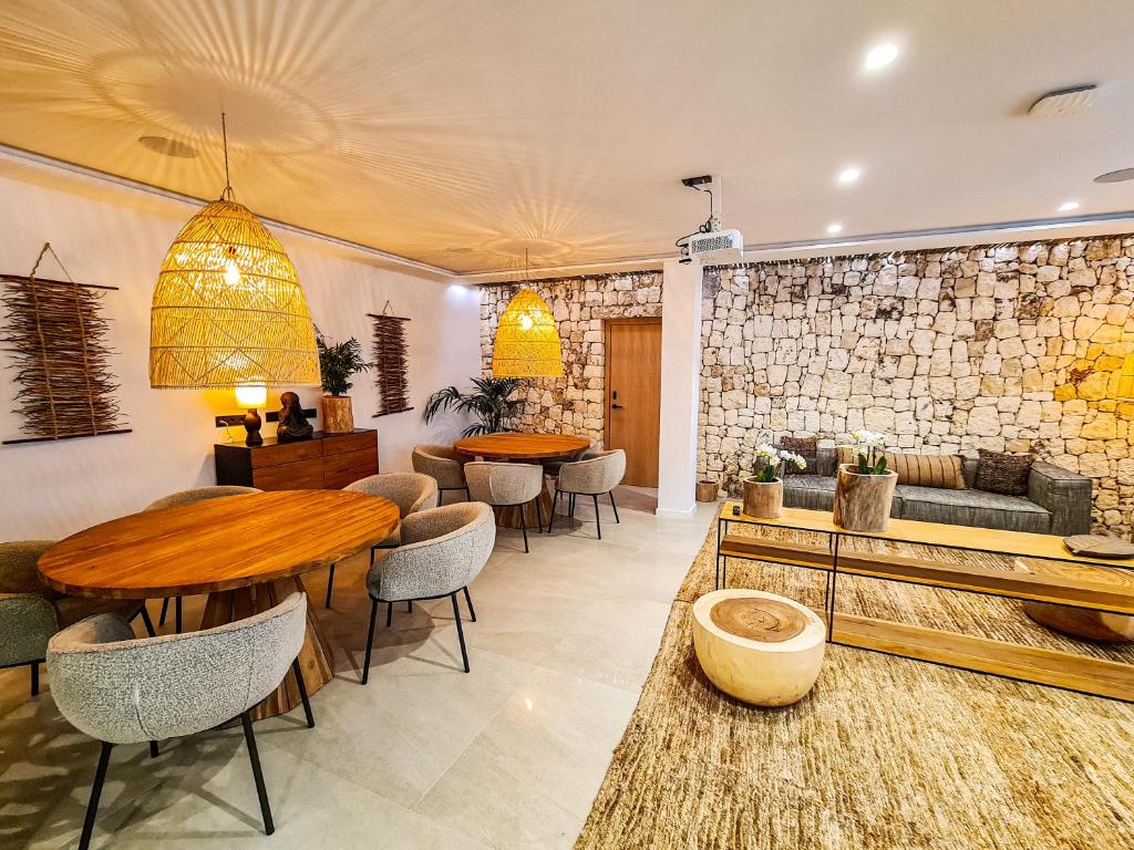 S´Estancia Suites — Restaurant & bars in Es Mercadal, Balearic Islands