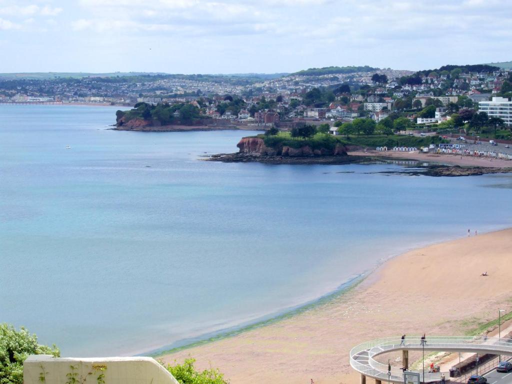 Honeybrook, Torquay photo 8
