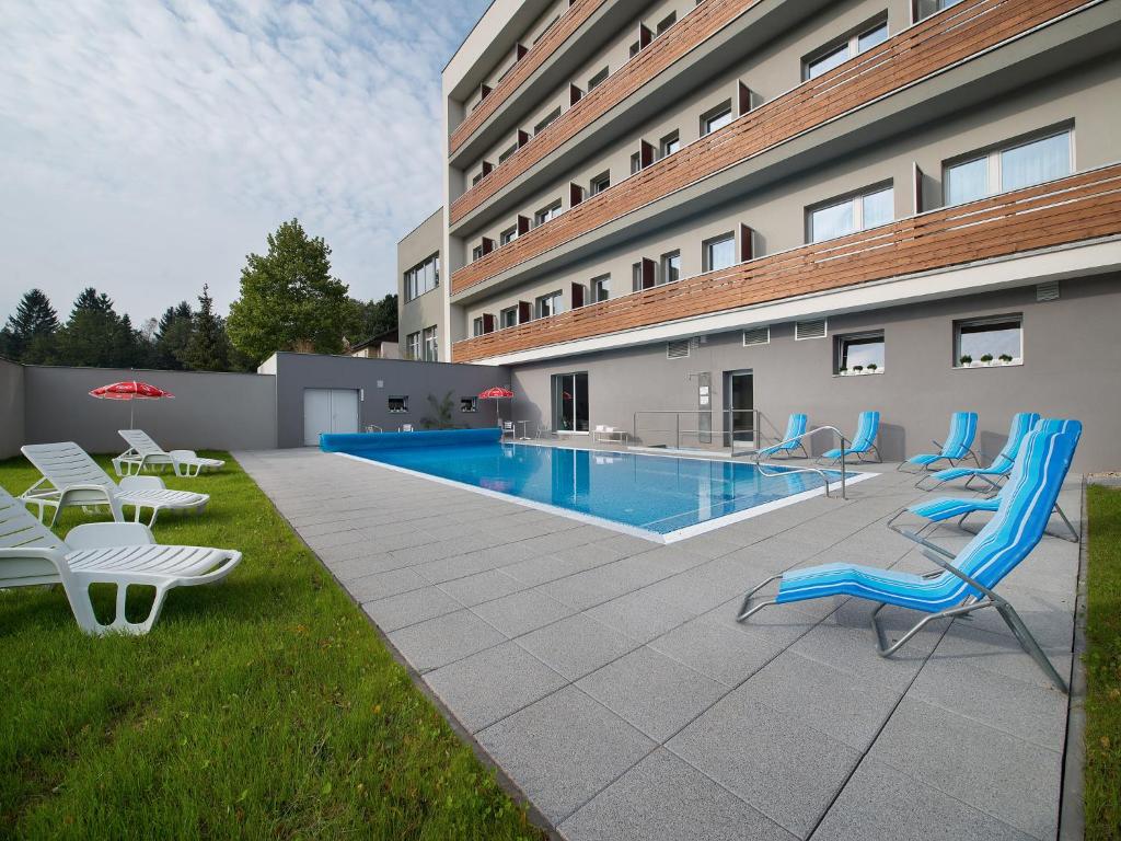 EA Hotel Kraskov — Hotel in Stary Dvur