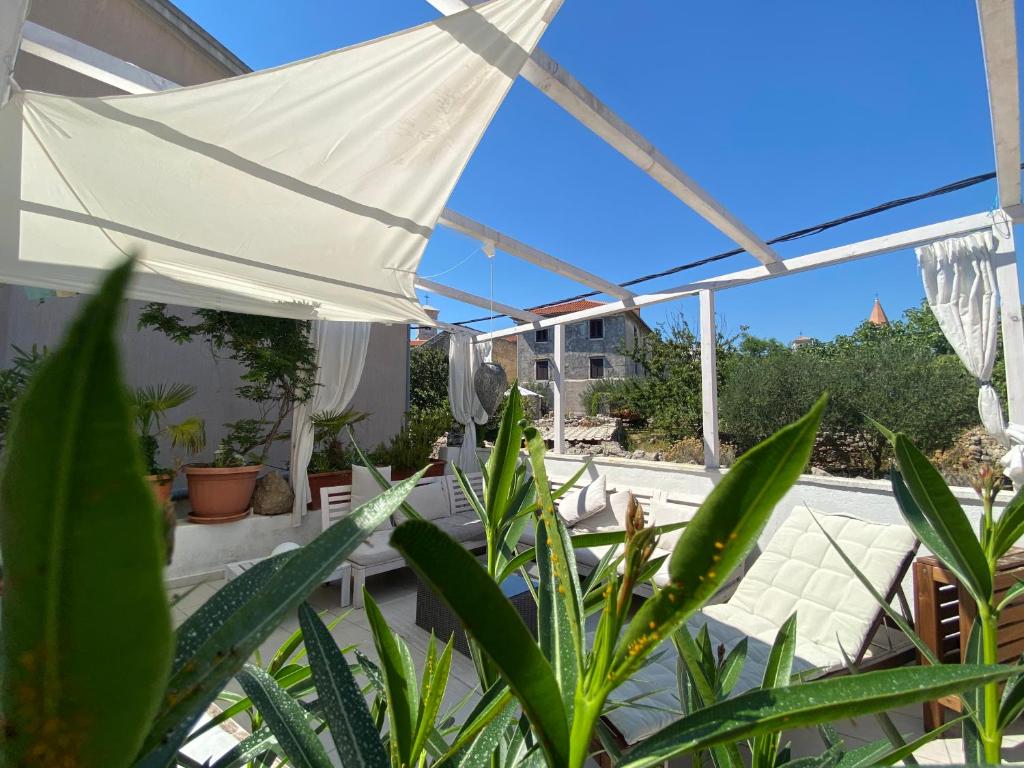 Summer Home in Krk Center "Casa Magdalena" photo