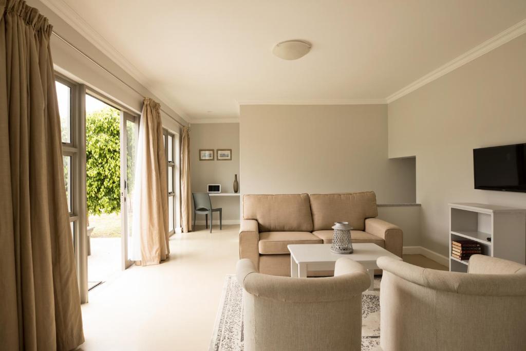 Tampat Senang, Wilderness