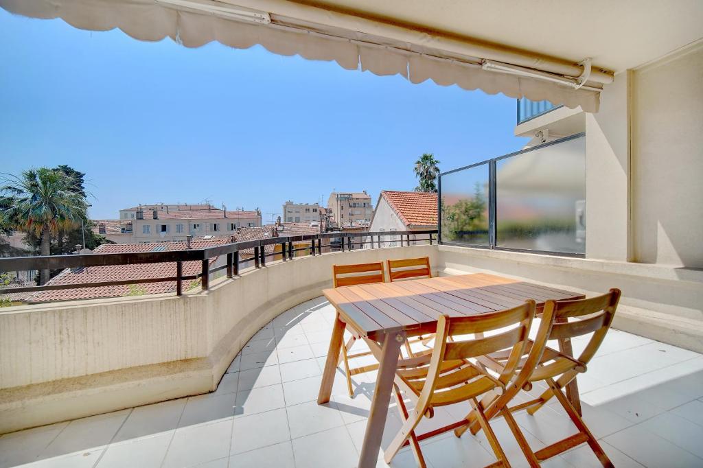 3 bedrooms in Cannes Center and south terrace - 2