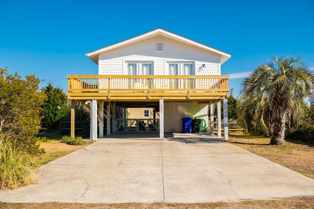 Splendid Days by Oak Island Accommodations, Oak Island