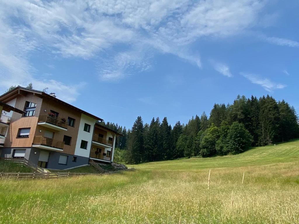Moderne Kaminstube - 5