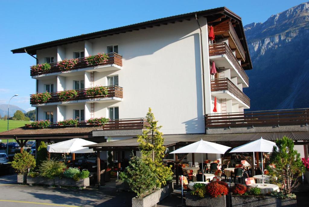 Hotel Brienz photo