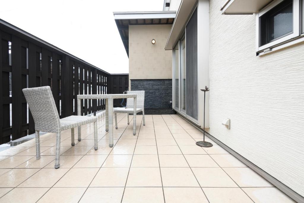 3. 히다의 빌라 (..