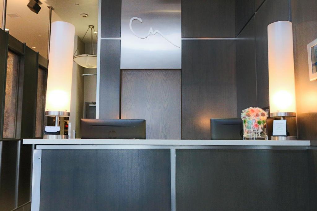 Charlesmark Hotel photo