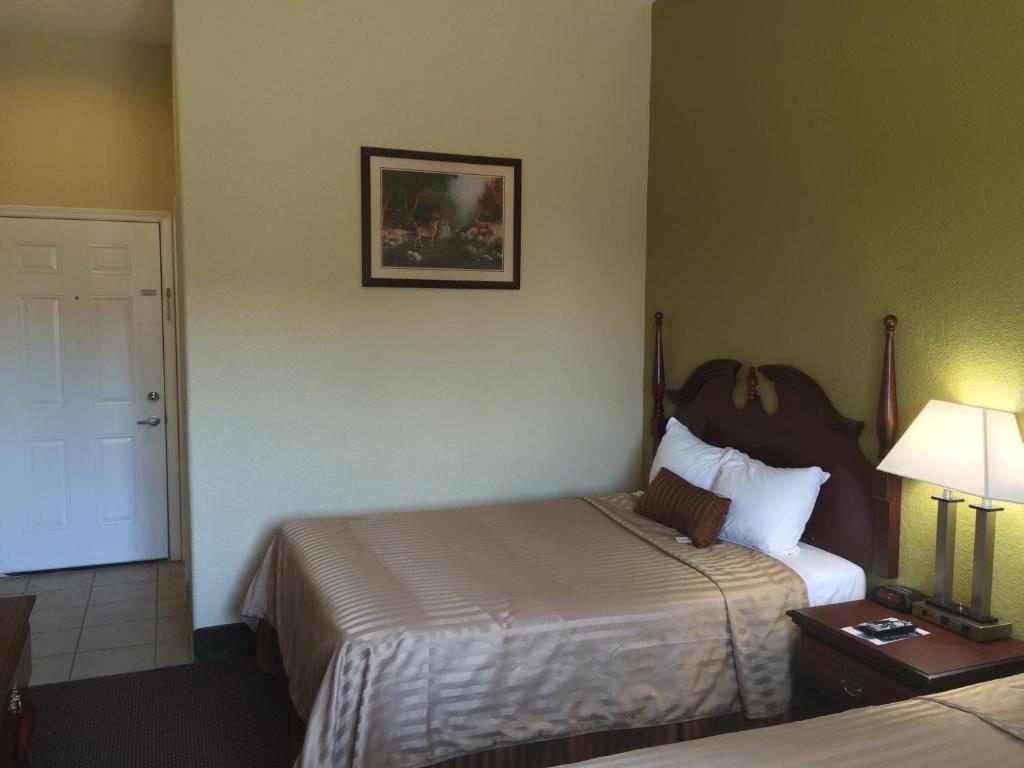 Frio Inn photo