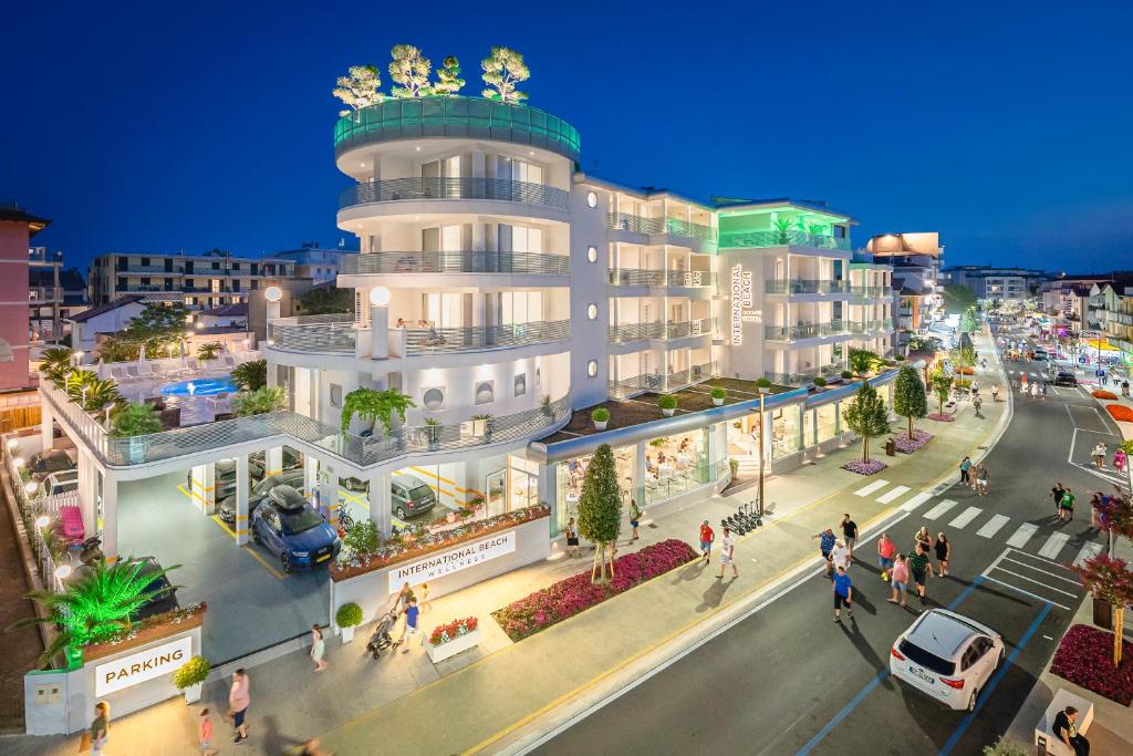 International Beach Hotel - zdjęcie 3