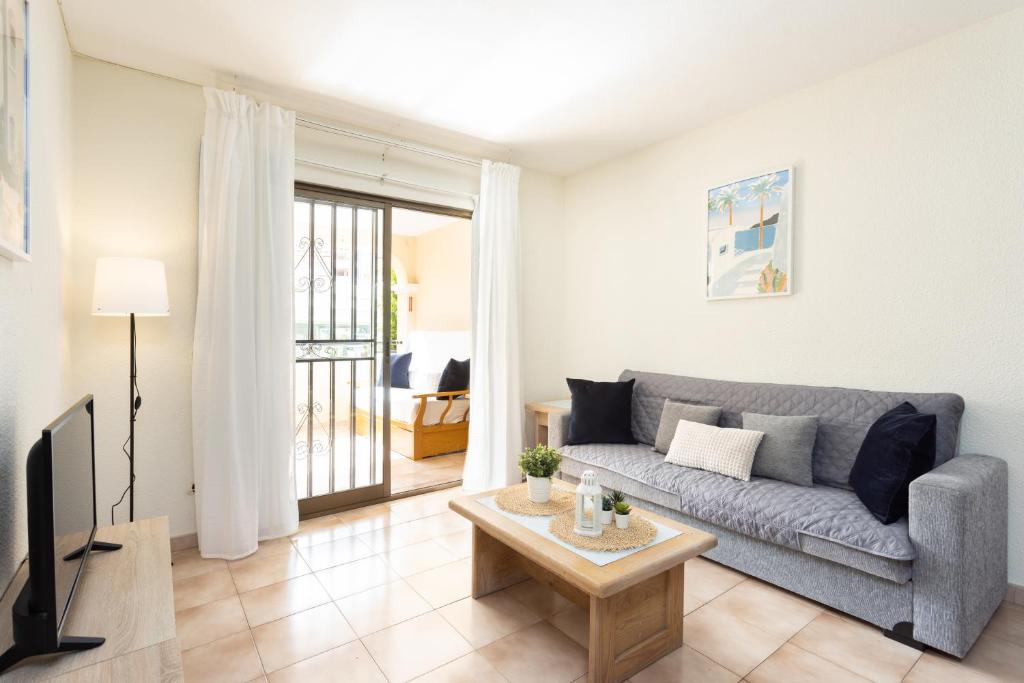 Home2Book Charming Castle Harbour Los Cristianos - 4