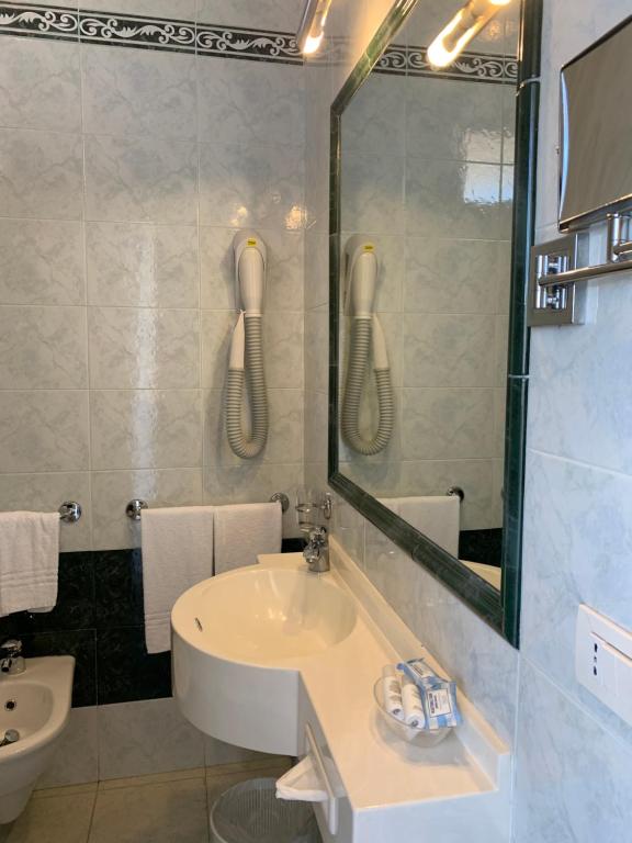 Hotel Bahia - 2