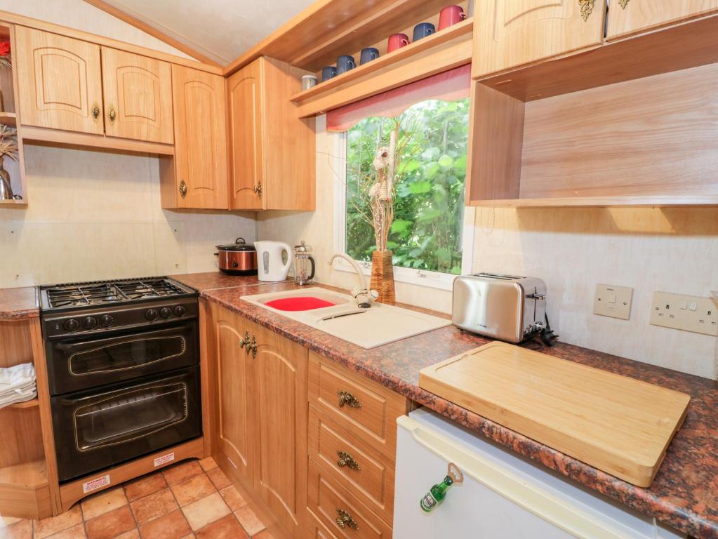 Grange Caravan, Llangollen photo 5