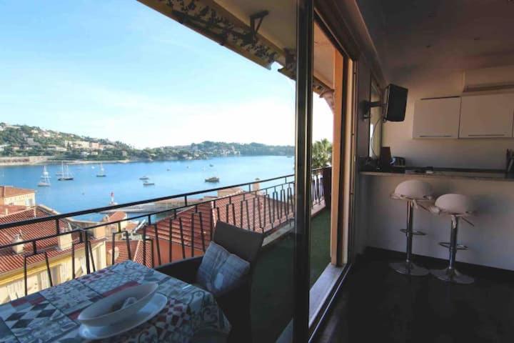Excellent location - Sea Views, Villefranche-sur-Mer