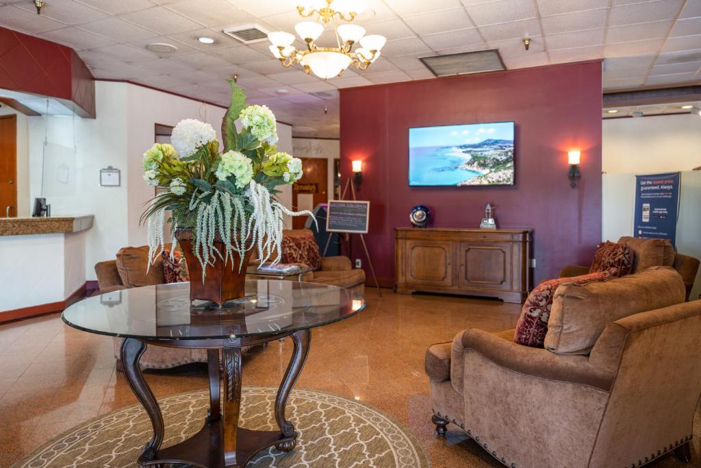 GreenTree Hotel & Extended Stay Channelview photo