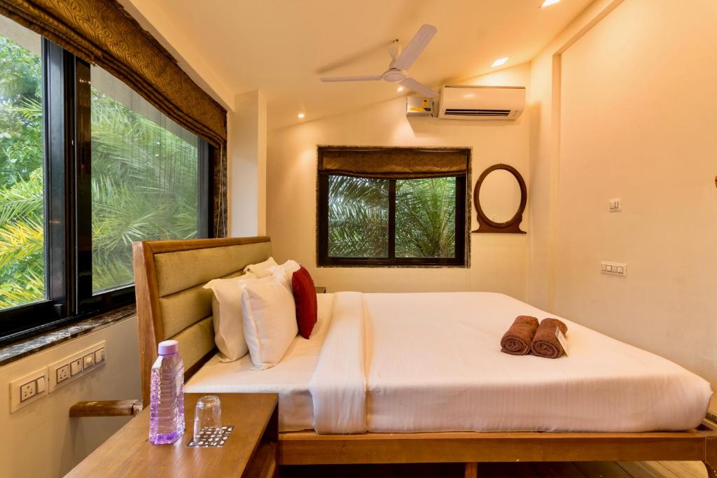 SaffronStays Evelyn Greens, Lonavala